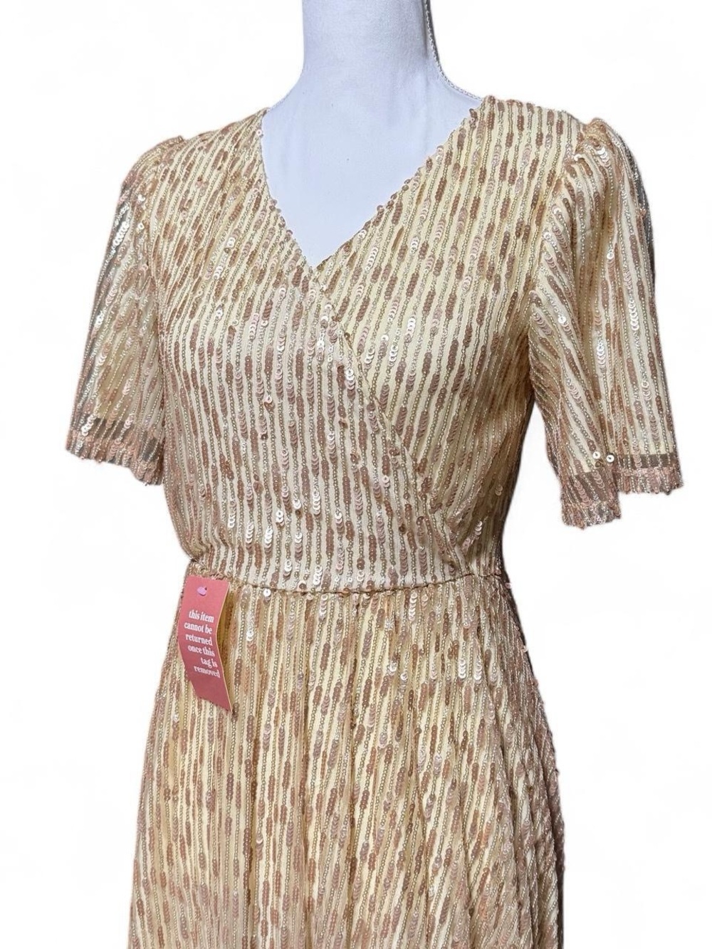 Ivy City Co Goldie Sequin Dress XS Champagne Gold Midi Formal Party NWT - Picture 2 of 8